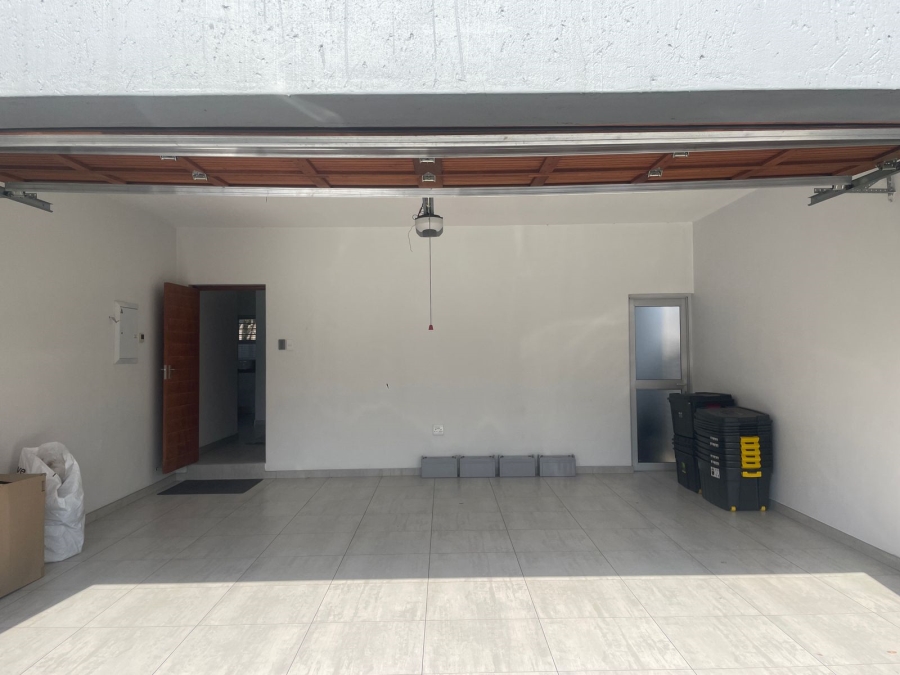 3 Bedroom Property for Sale in Essexwold Gauteng
