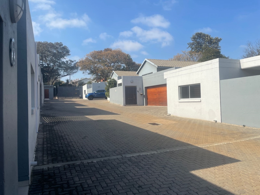 3 Bedroom Property for Sale in Essexwold Gauteng