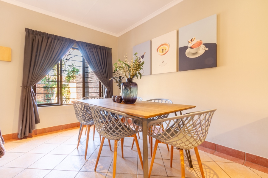 2 Bedroom Property for Sale in Equestria Gauteng