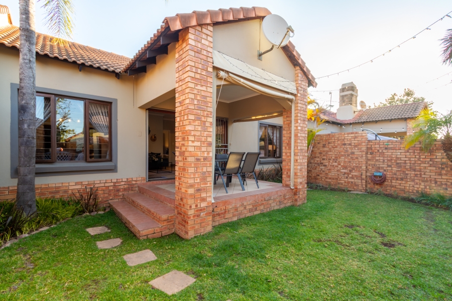 2 Bedroom Property for Sale in Equestria Gauteng