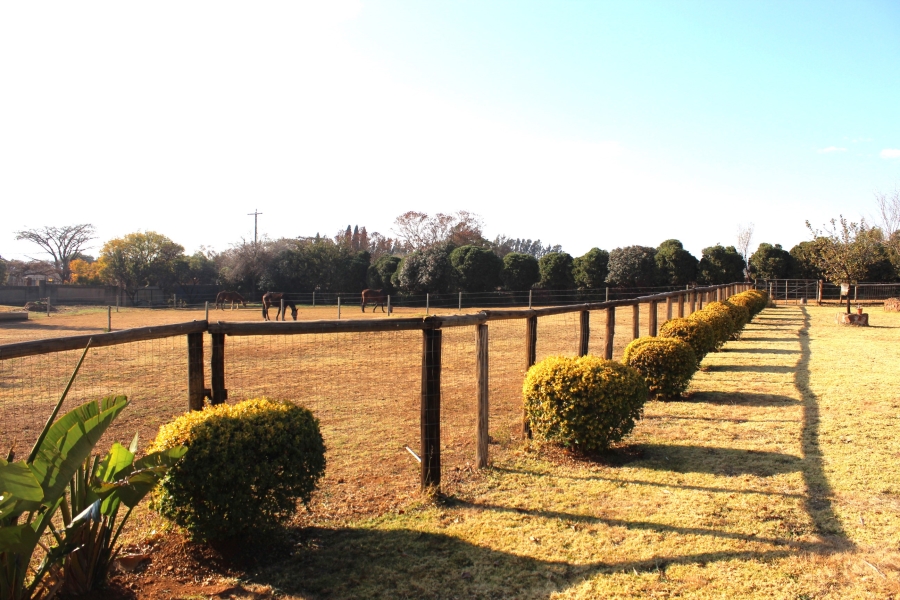 3 Bedroom Property for Sale in Grootfontein Ah Gauteng