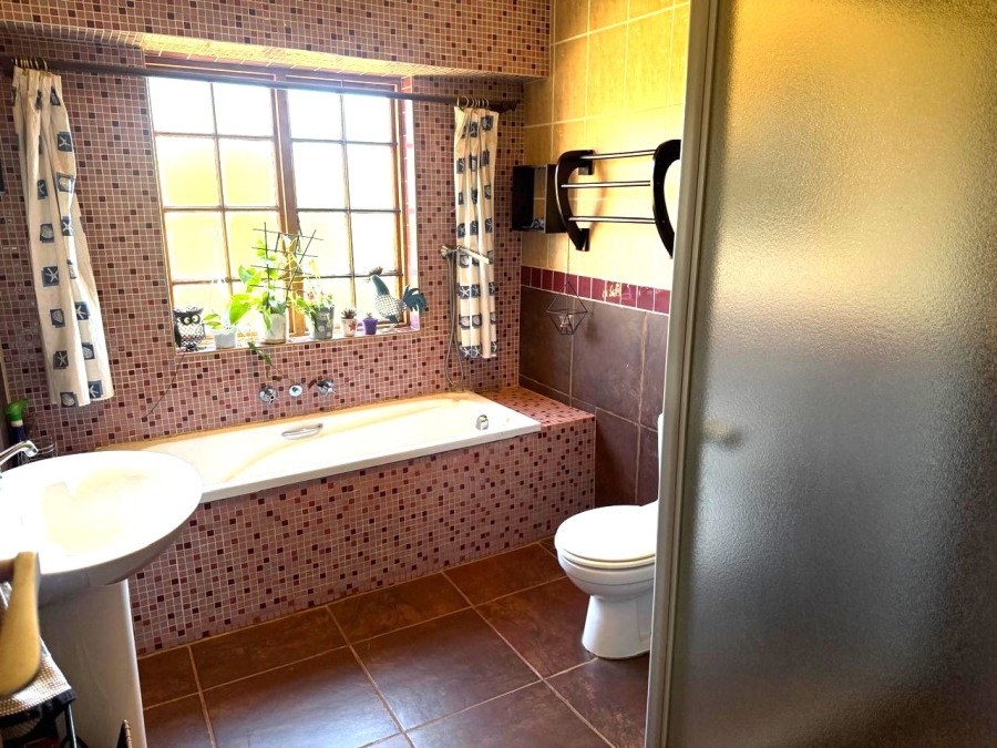 3 Bedroom Property for Sale in Grootfontein Ah Gauteng
