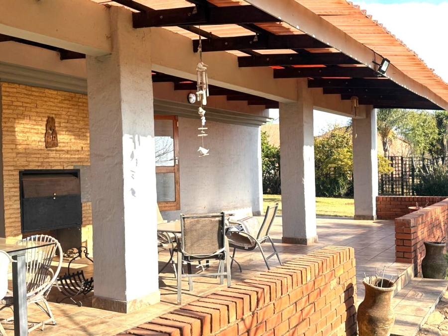 3 Bedroom Property for Sale in Grootfontein Ah Gauteng