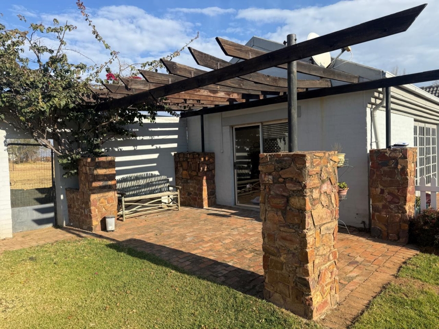 3 Bedroom Property for Sale in Grootfontein Ah Gauteng
