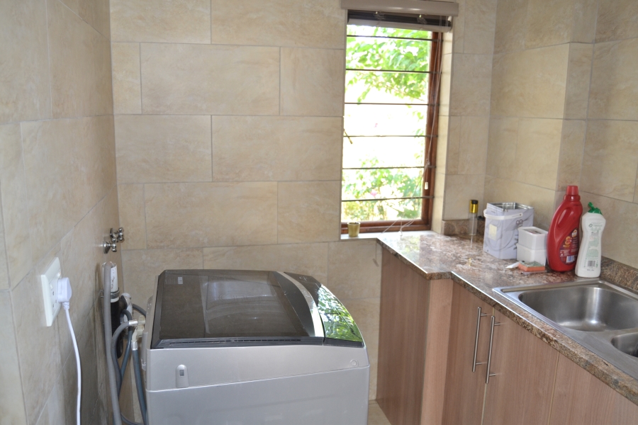 3 Bedroom Property for Sale in Thatchfield Estate Gauteng