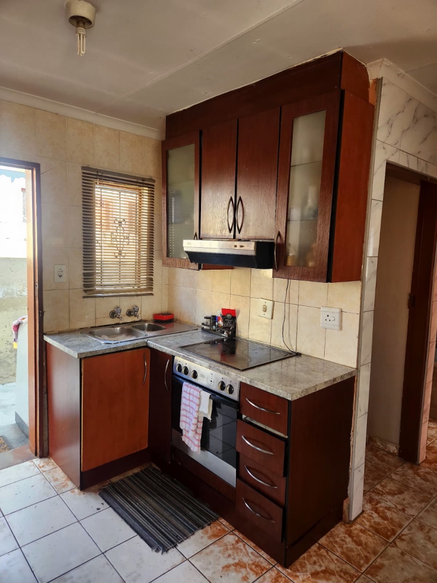 3 Bedroom Property for Sale in Ebony Park Gauteng