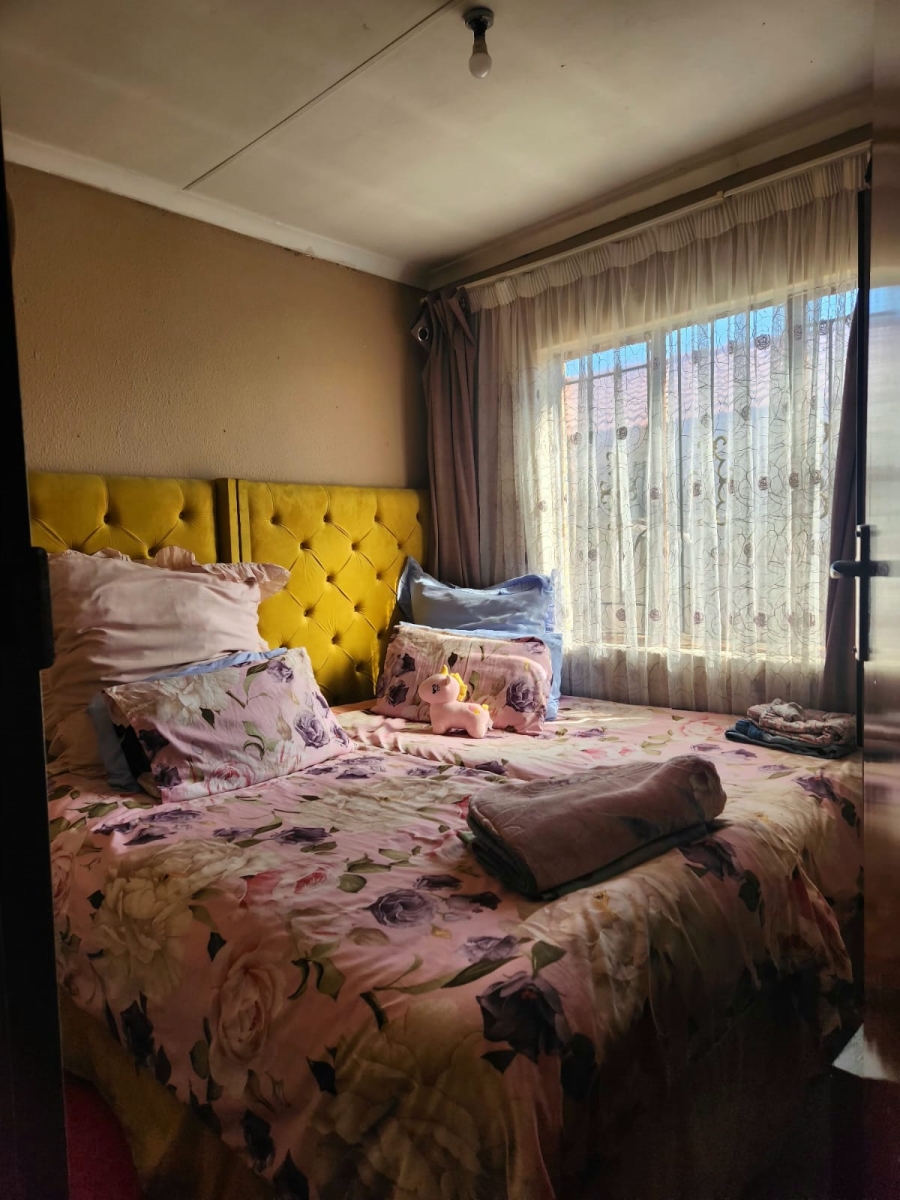 3 Bedroom Property for Sale in Ebony Park Gauteng