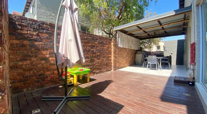 3 Bedroom Property for Sale in Faerie Glen Gauteng
