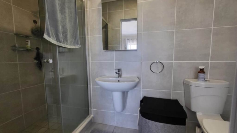 To Let 2 Bedroom Property for Rent in Linbro Park Gauteng