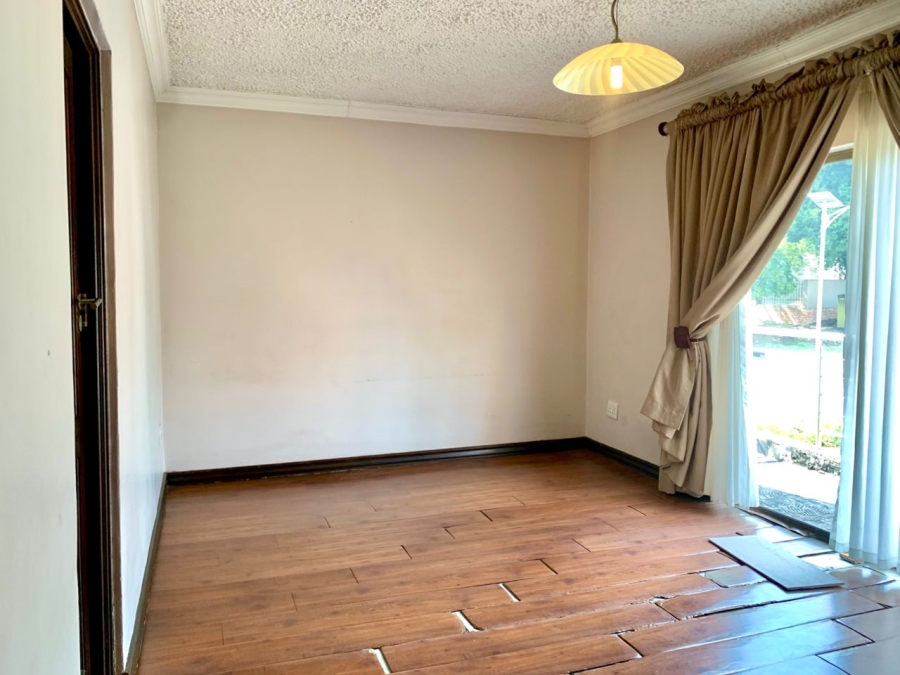 To Let 4 Bedroom Property for Rent in Kyalami Glen Estate Gauteng