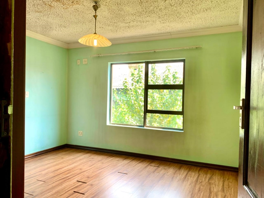 To Let 4 Bedroom Property for Rent in Kyalami Glen Estate Gauteng