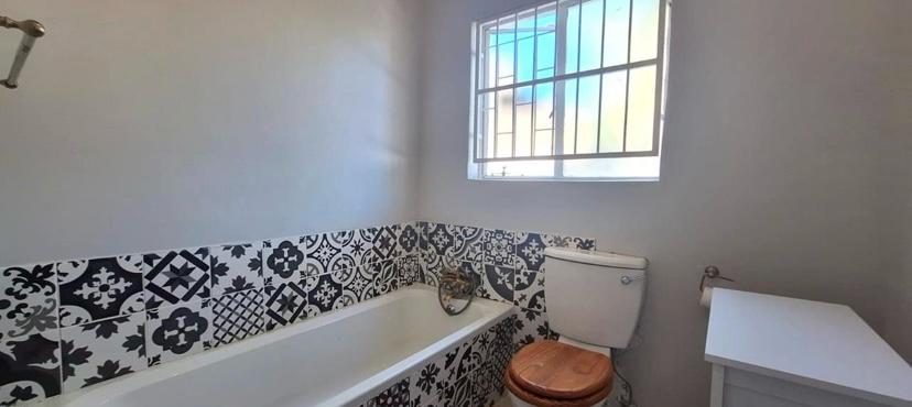 3 Bedroom Property for Sale in Faerie Glen Gauteng