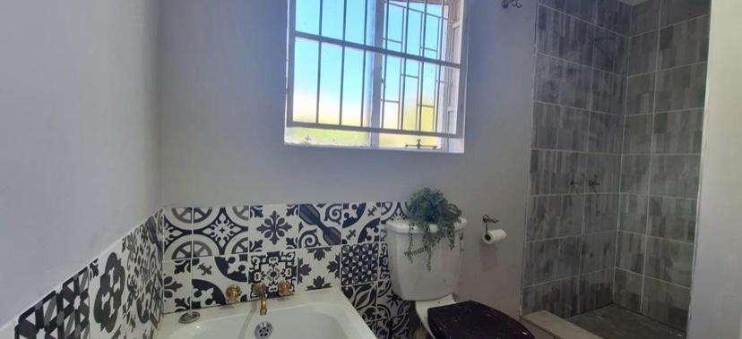 3 Bedroom Property for Sale in Faerie Glen Gauteng