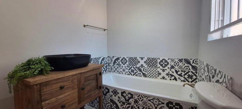 3 Bedroom Property for Sale in Faerie Glen Gauteng