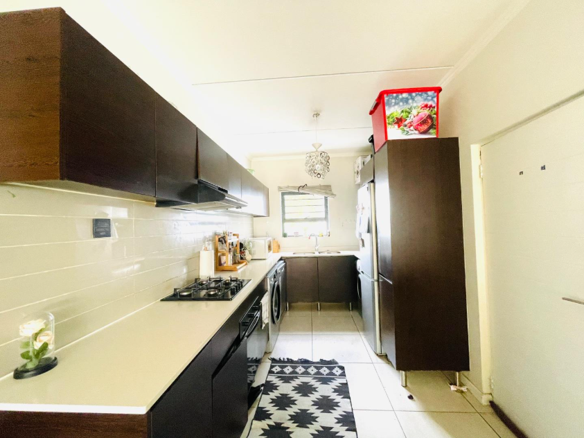 To Let 3 Bedroom Property for Rent in Greenstone Hill Gauteng