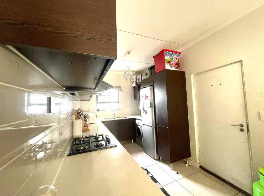 To Let 3 Bedroom Property for Rent in Greenstone Hill Gauteng