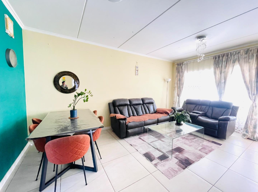 To Let 3 Bedroom Property for Rent in Greenstone Hill Gauteng
