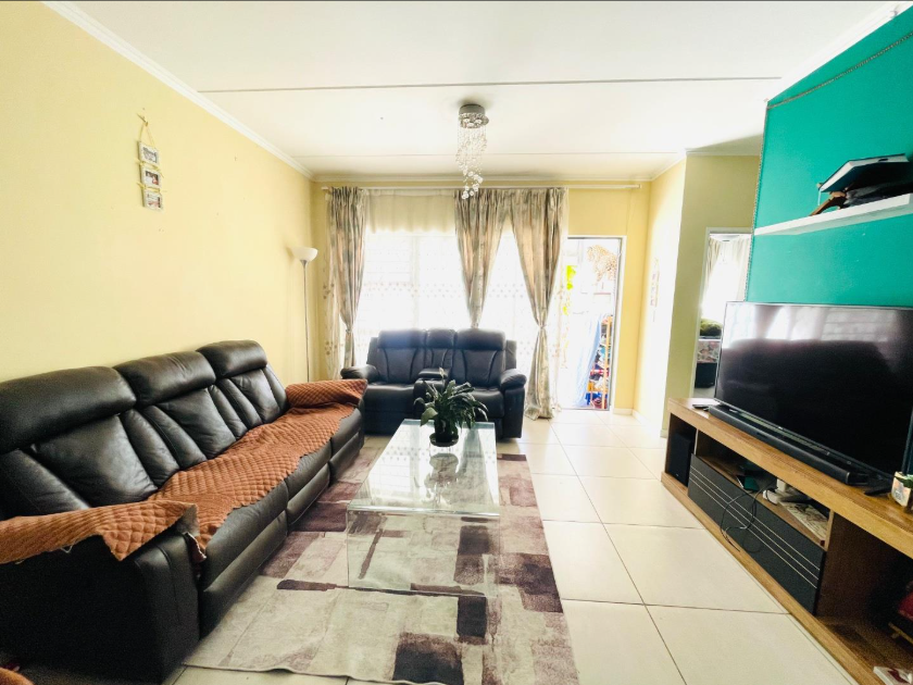 To Let 3 Bedroom Property for Rent in Greenstone Hill Gauteng