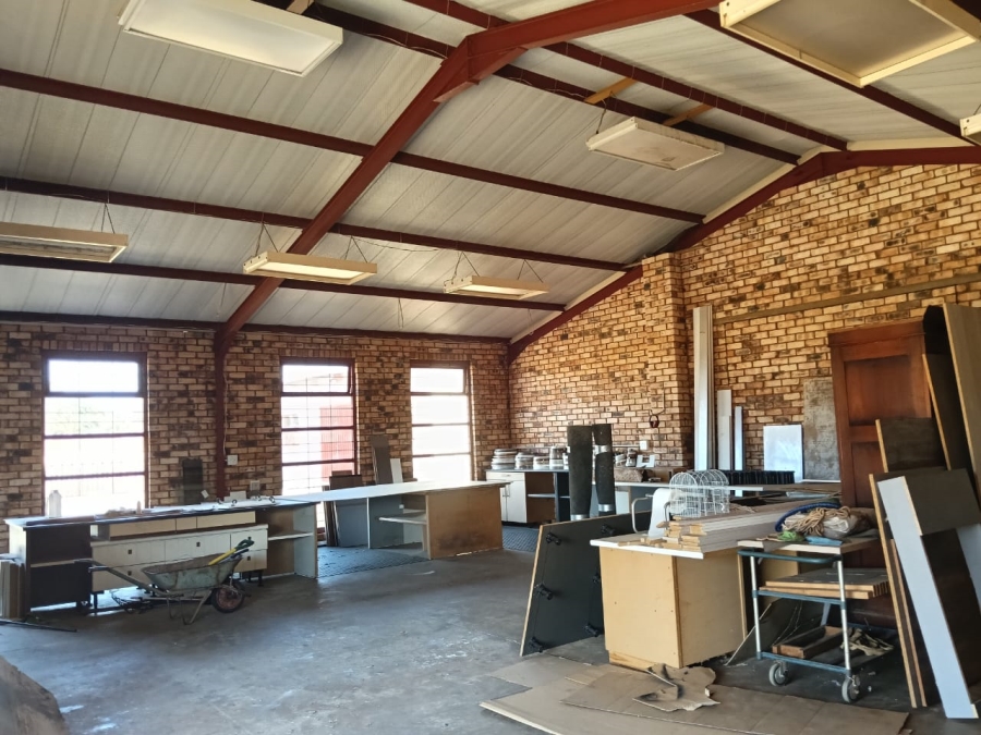 Commercial Property for Sale in Zuurbekom Gauteng