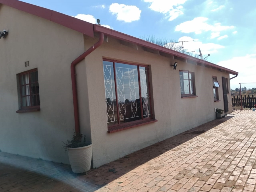 Commercial Property for Sale in Zuurbekom Gauteng