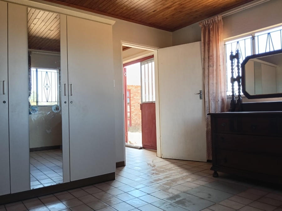 Commercial Property for Sale in Zuurbekom Gauteng