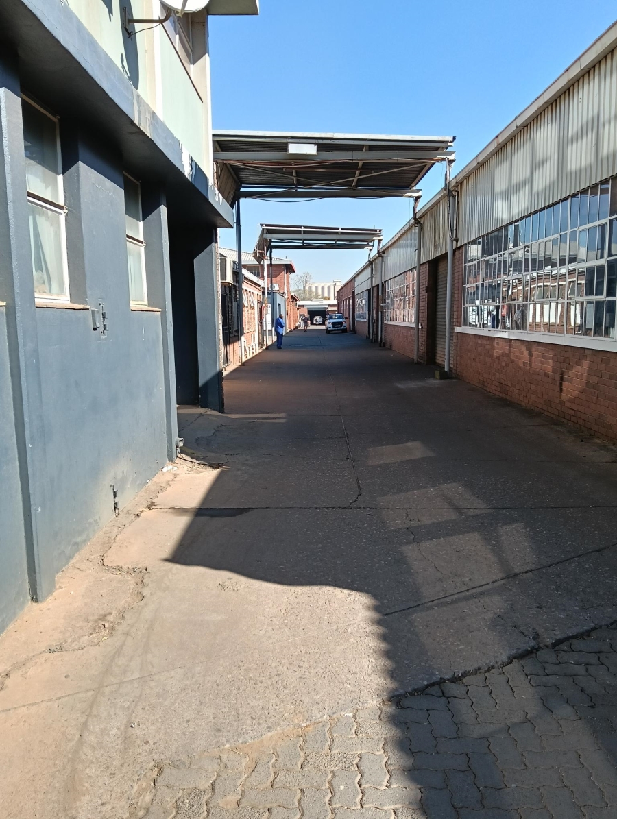 Commercial Property for Sale in Waltloo Gauteng