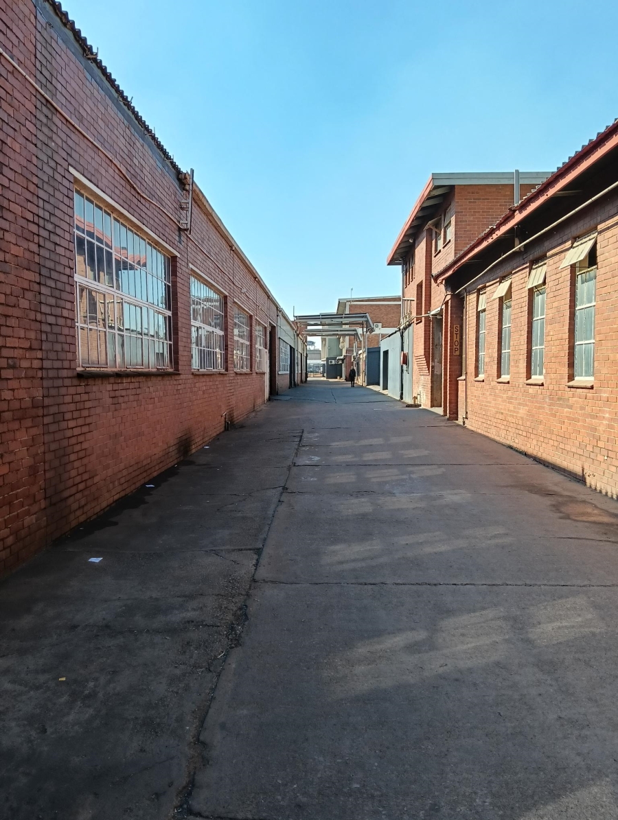 Commercial Property for Sale in Waltloo Gauteng