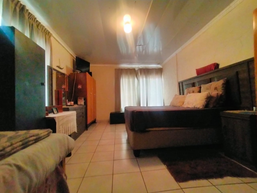Commercial Property for Sale in Randridge Ah Gauteng