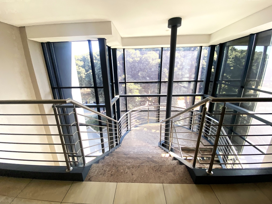 Commercial Property for Sale in Randjespark Gauteng