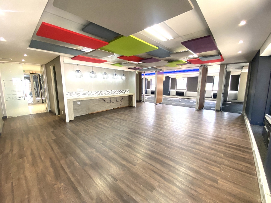Commercial Property for Sale in Randjespark Gauteng
