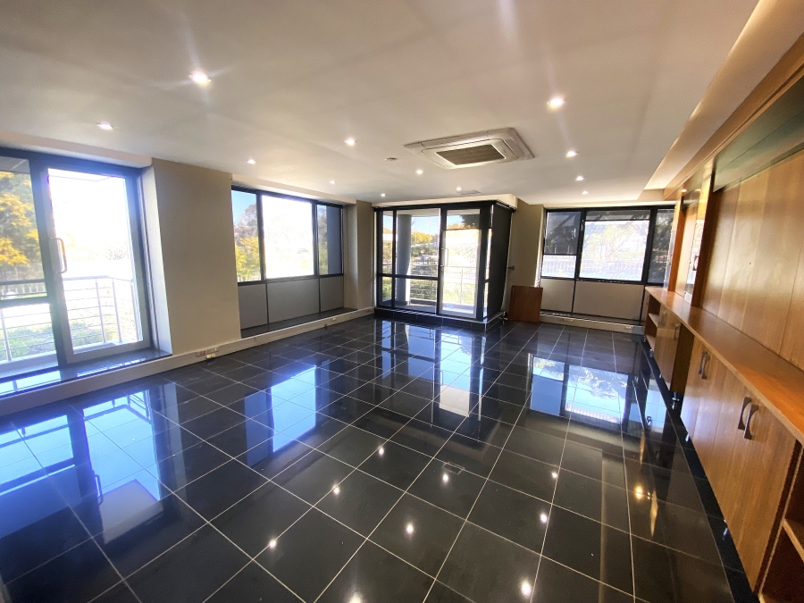 Commercial Property for Sale in Randjespark Gauteng