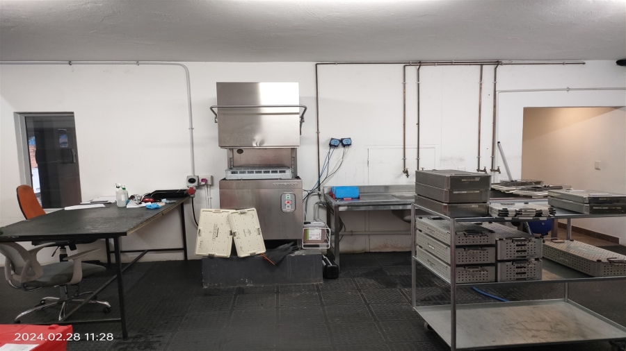 To Let commercial Property for Rent in North Riding Gauteng