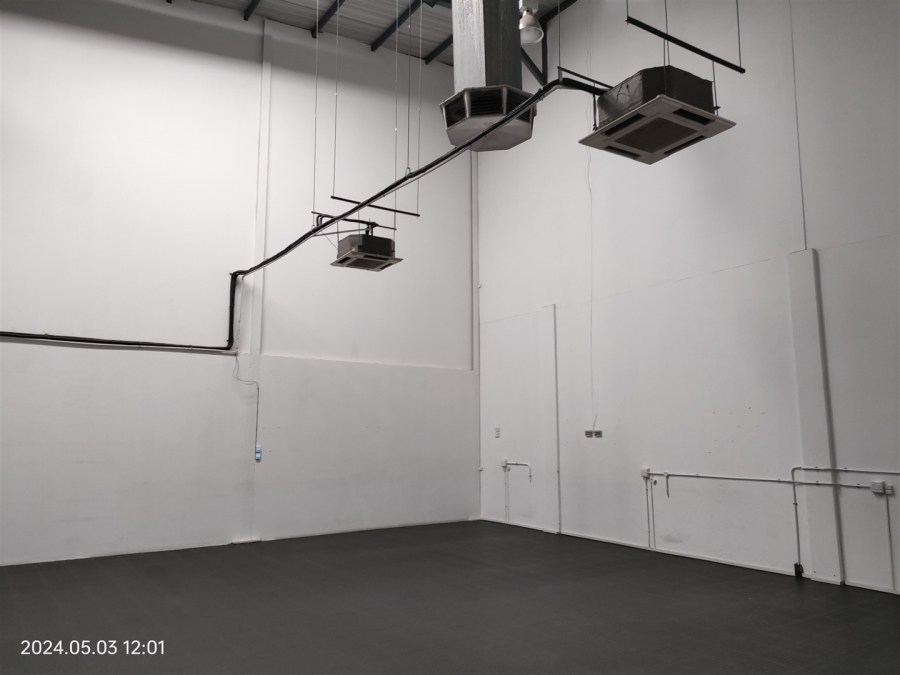 To Let commercial Property for Rent in North Riding Gauteng