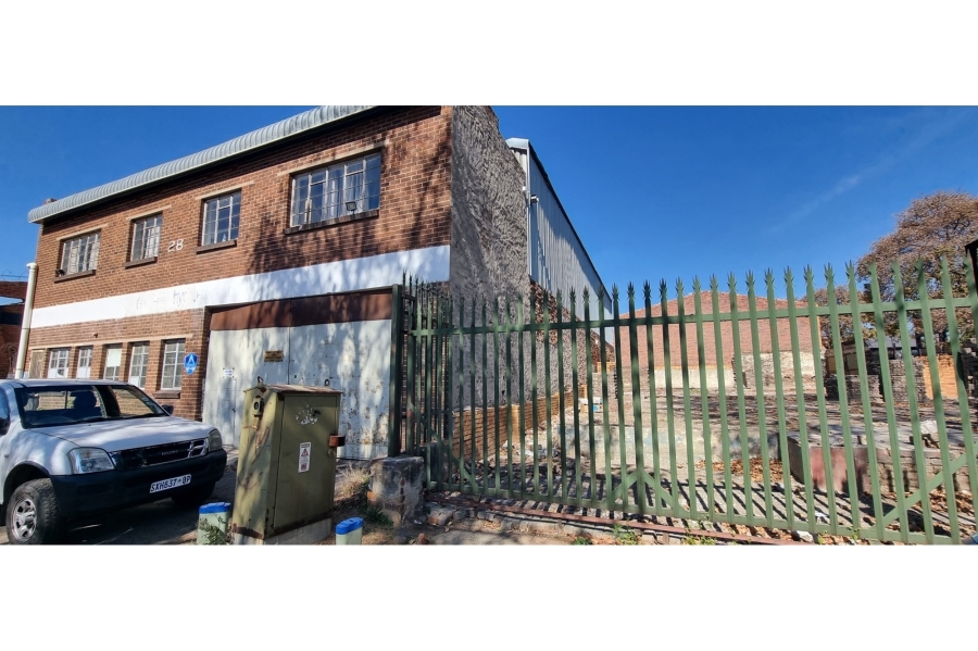 To Let commercial Property for Rent in Booysens Reserve Gauteng