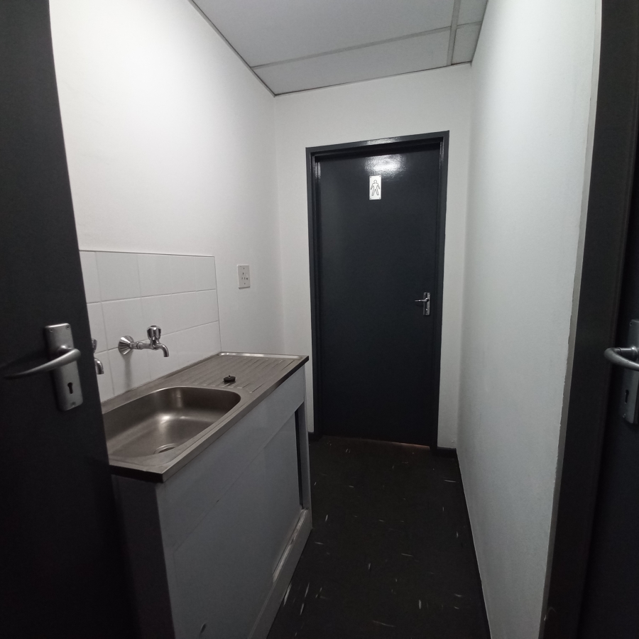 To Let commercial Property for Rent in Jet Park Gauteng
