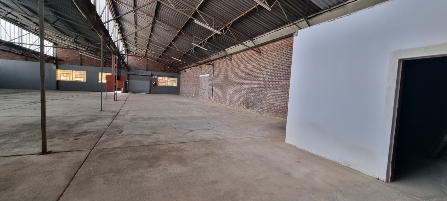 To Let commercial Property for Rent in Benrose Gauteng