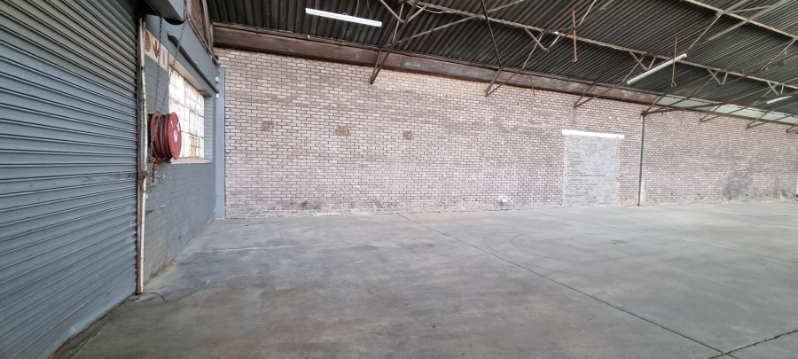 To Let commercial Property for Rent in Benrose Gauteng