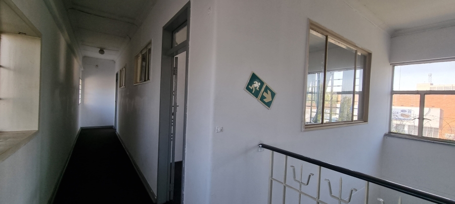 To Let commercial Property for Rent in Benrose Gauteng