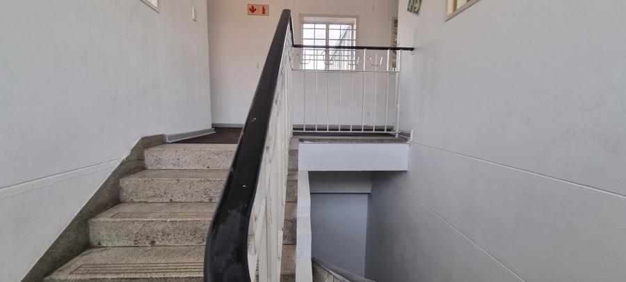 To Let commercial Property for Rent in Benrose Gauteng
