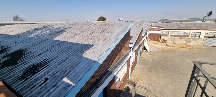 To Let commercial Property for Rent in Benrose Gauteng