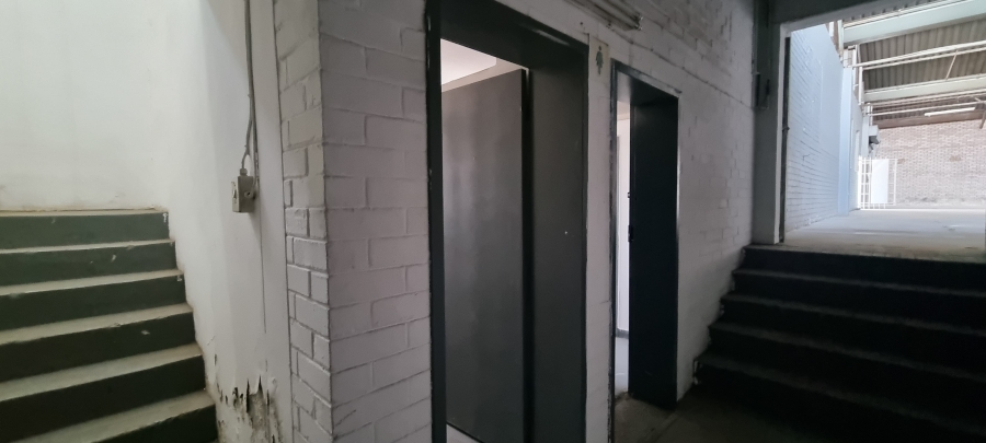 To Let commercial Property for Rent in Benrose Gauteng