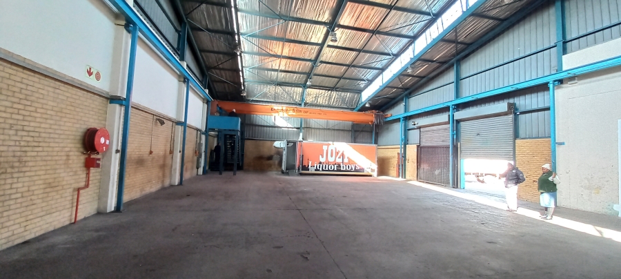 To Let commercial Property for Rent in Benrose Gauteng