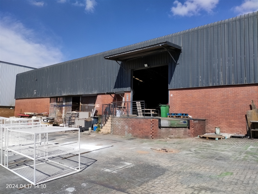 To Let commercial Property for Rent in Mostyn Park Gauteng