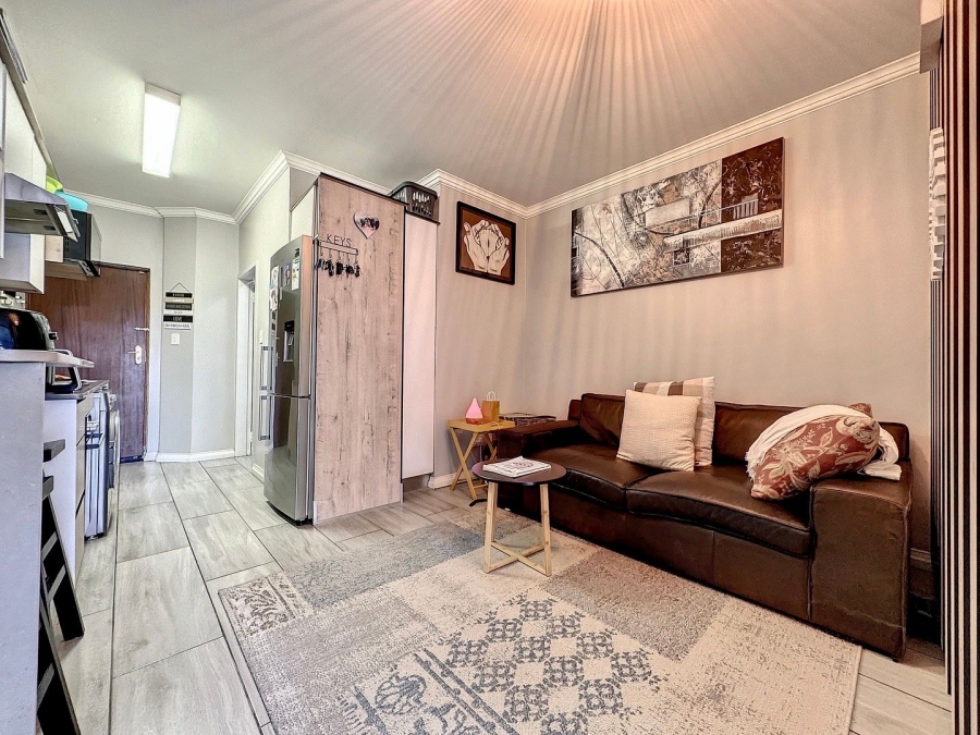 To Let 1 Bedroom Property for Rent in Hazeldean Gauteng