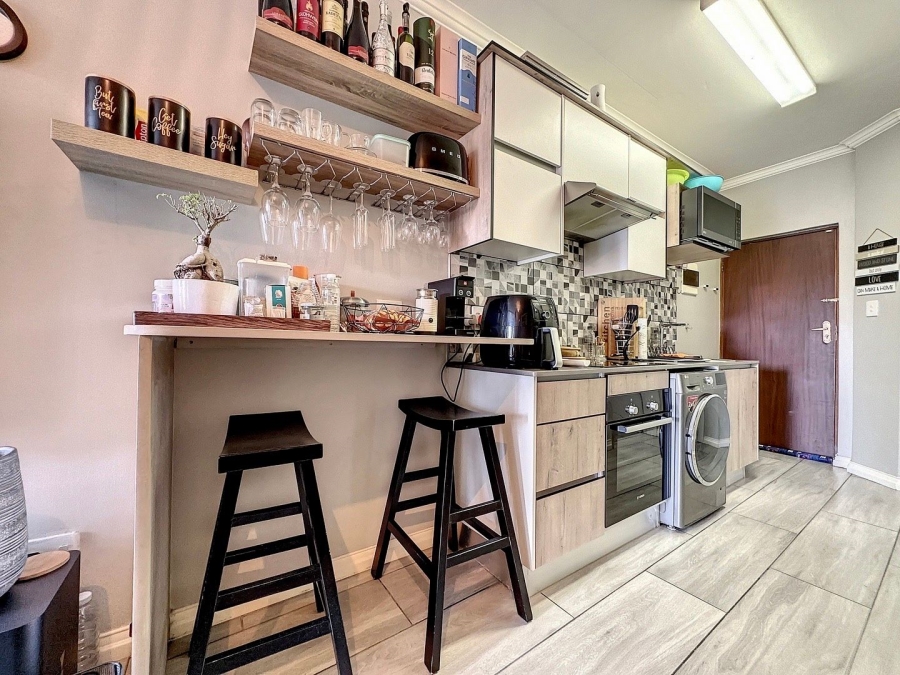 To Let 1 Bedroom Property for Rent in Hazeldean Gauteng