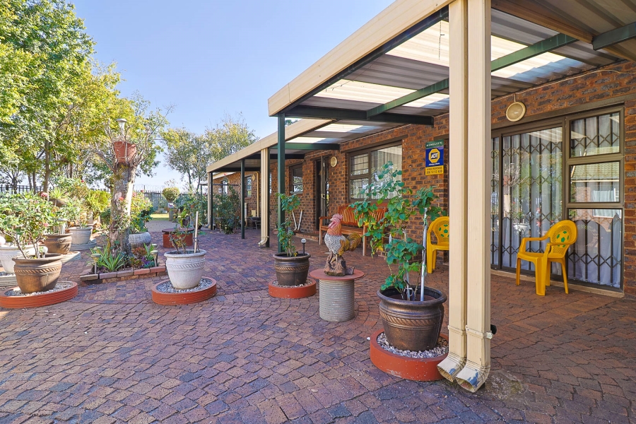 4 Bedroom Property for Sale in Highbury Gauteng