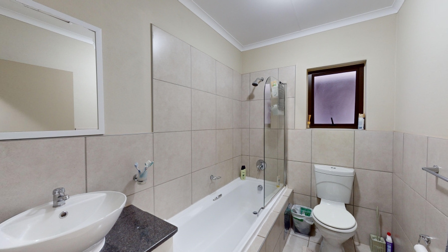 2 Bedroom Property for Sale in Brentwood Gauteng