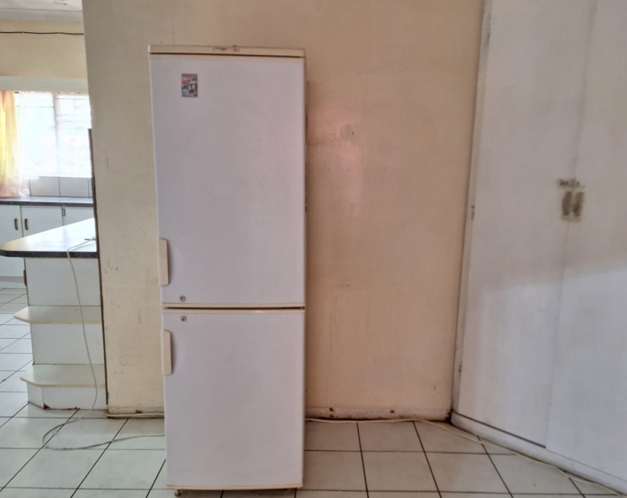 2 Bedroom Property for Sale in Rensburg Gauteng