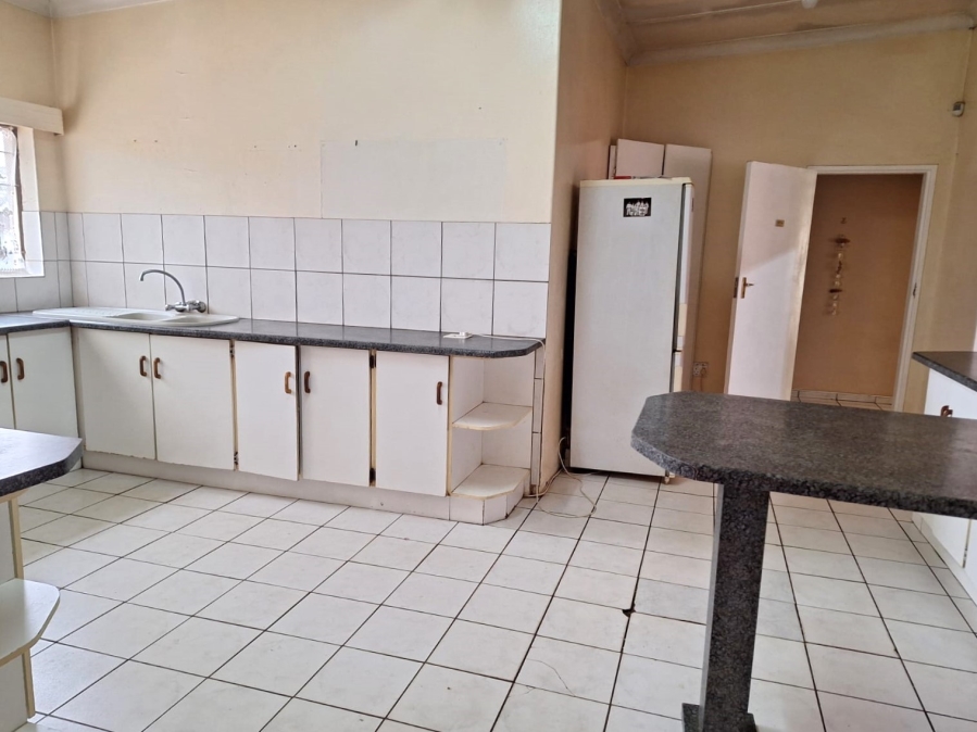 2 Bedroom Property for Sale in Rensburg Gauteng