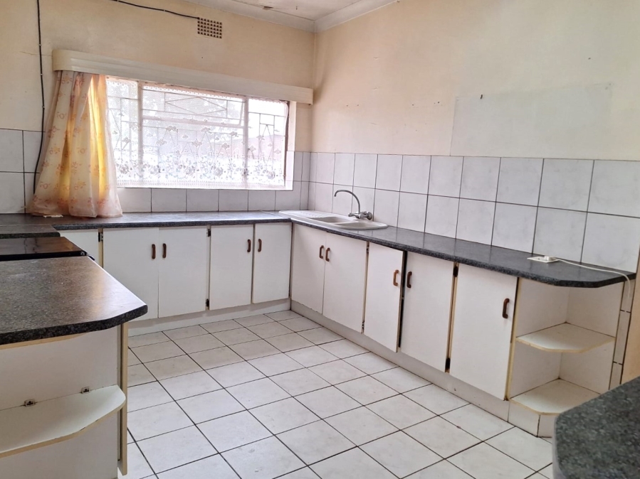2 Bedroom Property for Sale in Rensburg Gauteng